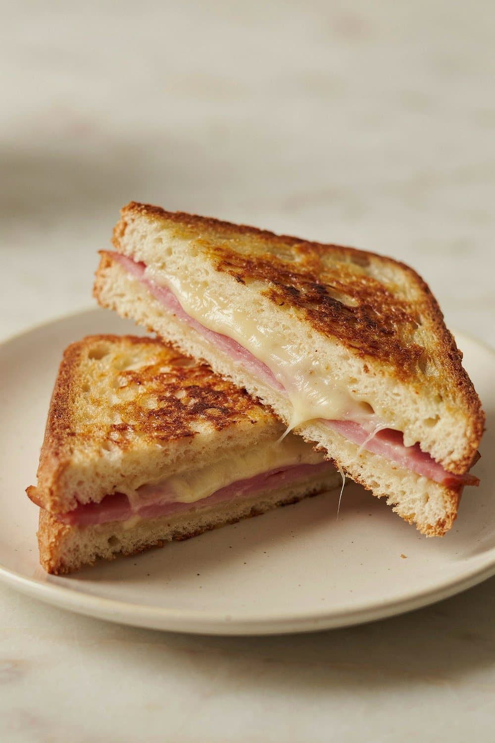 Croque monsieur uit de airfryer — 180°C, 6-8 min